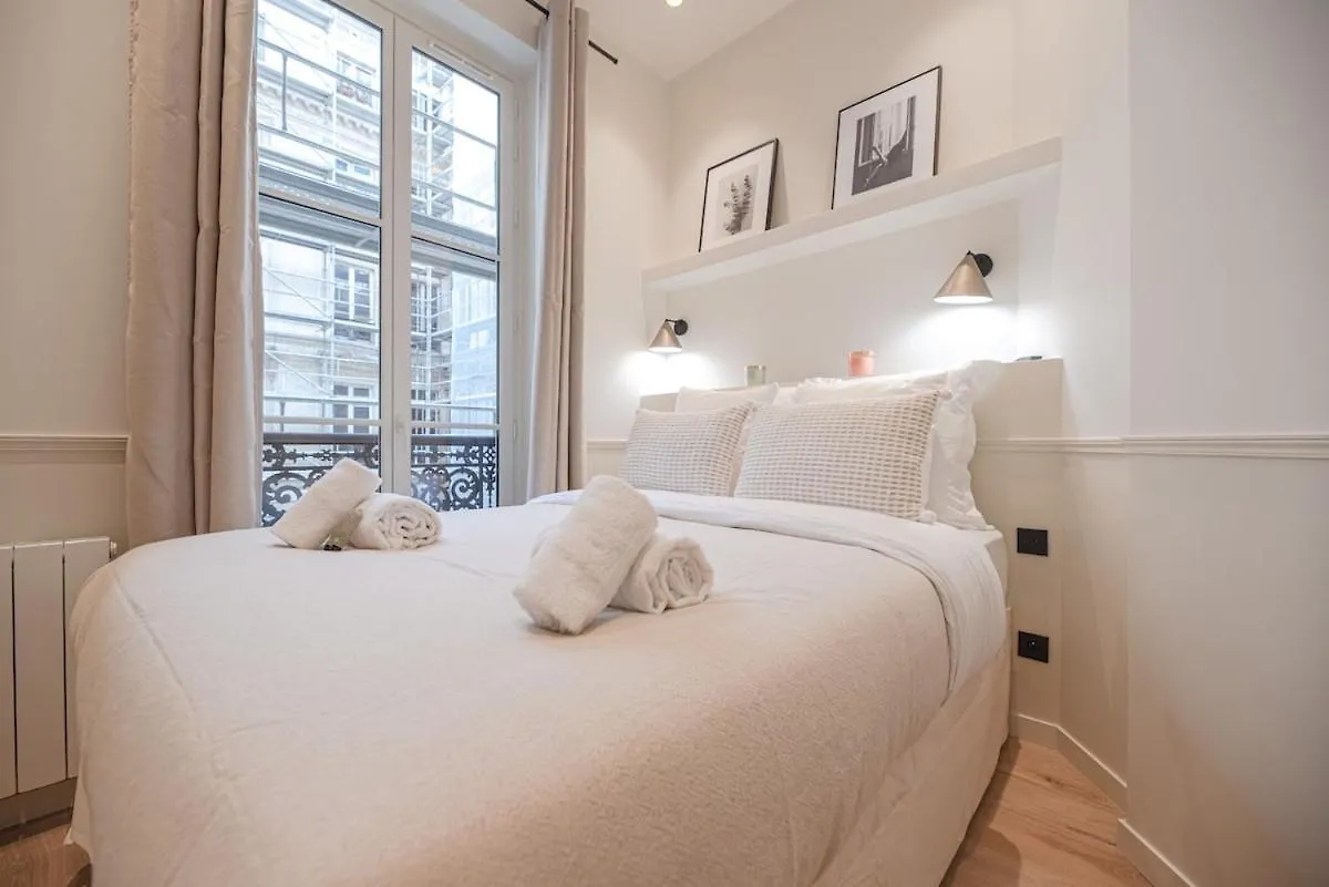 Apartamento Luxury Central 3 Bedrooms Flat - Grands Boulevards París Francia